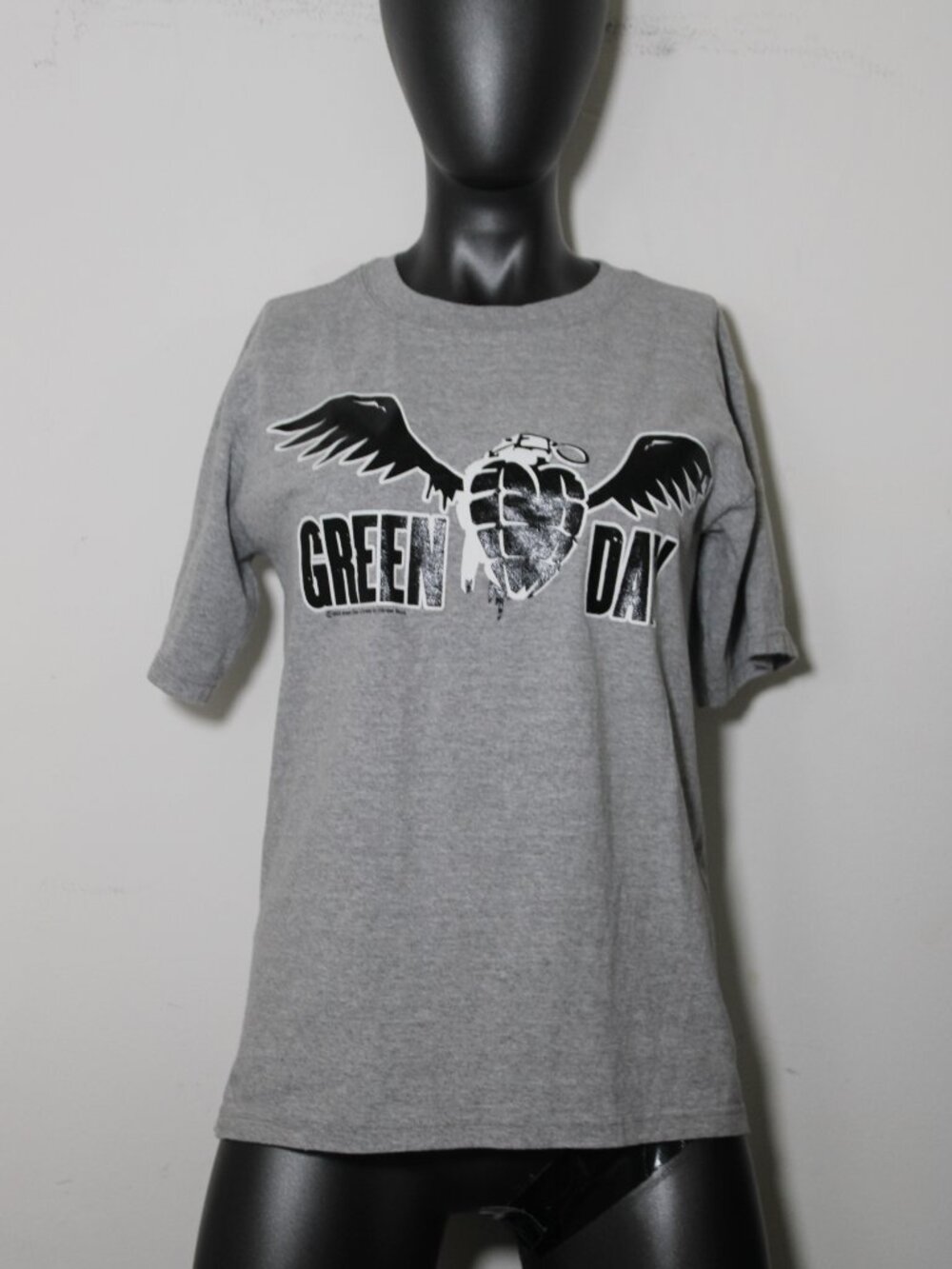 Vintage 2006 Green Day American Idiot Band Tee Cinder Block Medium Gray